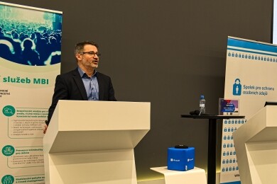 David Burian, ředitel OPAK ÚOOÚ na konferenci AI a ochrana dat v Praze. (Foto: (c) Milan Řepka)