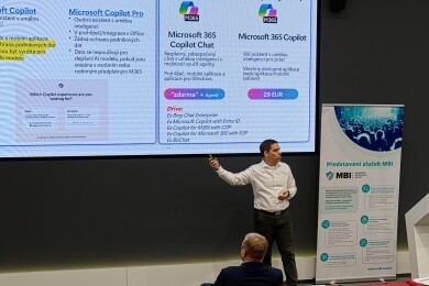 Petr Špetlík, obchodní konzultant společnosti Microsoft pro oblast veřejné správy na konferenci AI a ochrana dat v Praze. (Foto: (c) Milan Řepka)