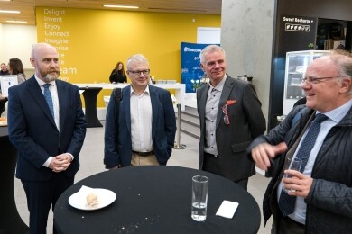 Privacy Days Praha 2025 - z leva: Petr Jager, místopředseda ÚOOÚ; Vladan Rámiš, předseda Spolku pro ochranu osobních údajů; Václav Mach, místopředseda Spolku pro ochranu osobních údajů, Roberto Lattanzi, italský dozorový úřad; foto: (c) Milan Řepka