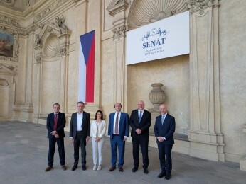 Stáž partnerů z dozorových úřadů z Nizozemí a Spolkové republiky Německo. Návštěva Senátu ČR.í.