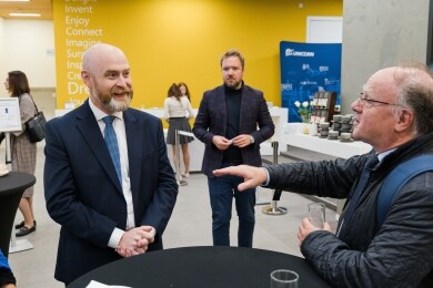 Privacy Days Praha 2025 - (z leva) Petr Jager, místopředseda ÚOOÚ a Roberto Lattanzi, italský dozorový úřad; foto: (c) Milan Řepka