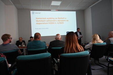 Seminář ke kamerovým systémům ve školách zaznamenal rekord v historii Úřadu. Přihlásilo se 900 účastníků, autor: ÚOOÚ