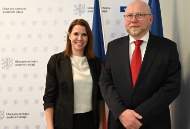 Předsedkyně slovenského Úradu na ochranu osobnych udajov JUDr. Zuzana Valková a předseda ÚOOÚ Mgr. Jiří Kaucký, autor: ÚOOÚ